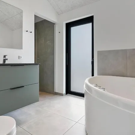 Nice In With House Sea View * Børkop